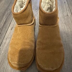 Koolaburra Tan Ankle Boots